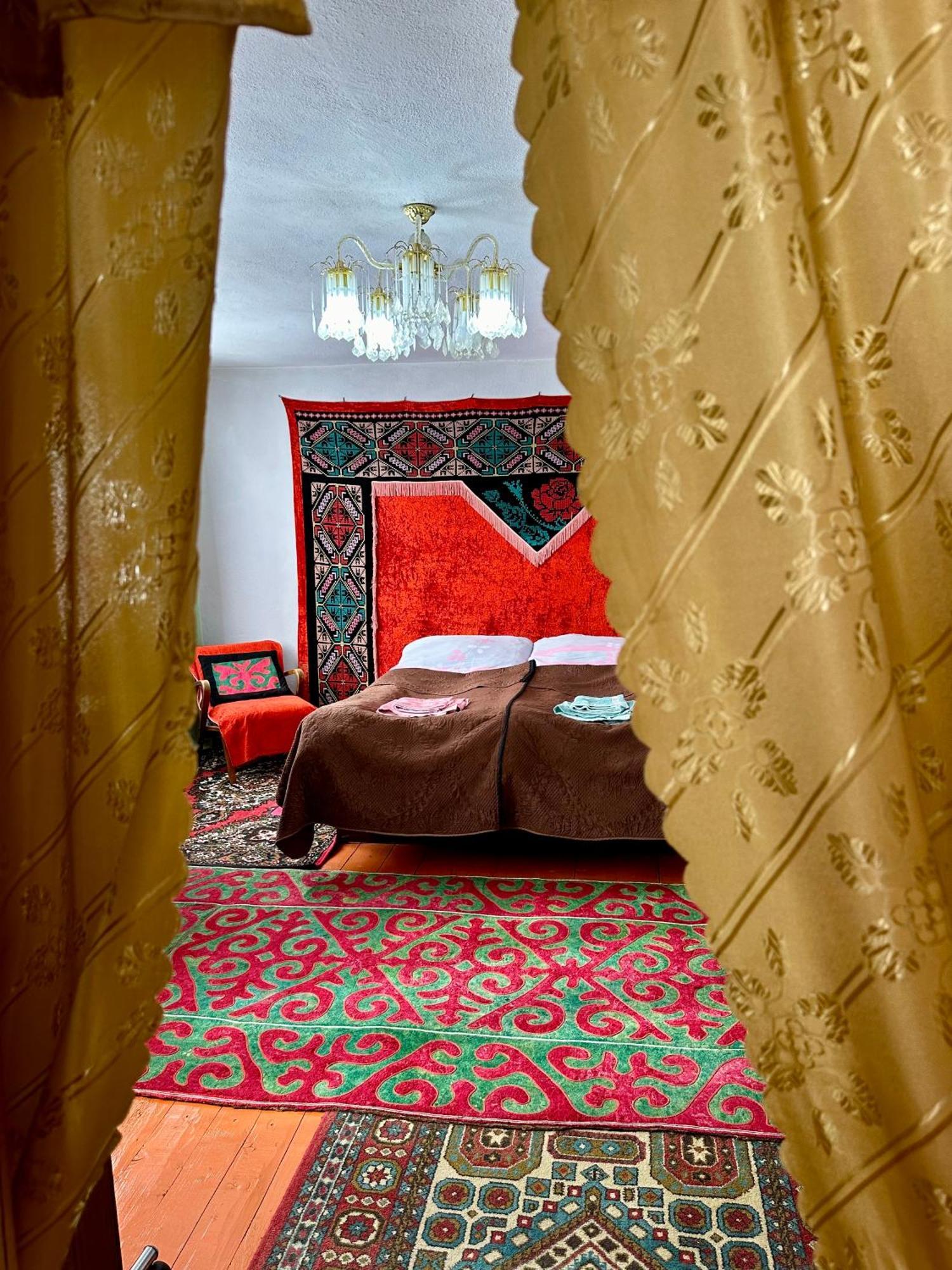 Kayyr Guest House Orgochor Buitenkant foto